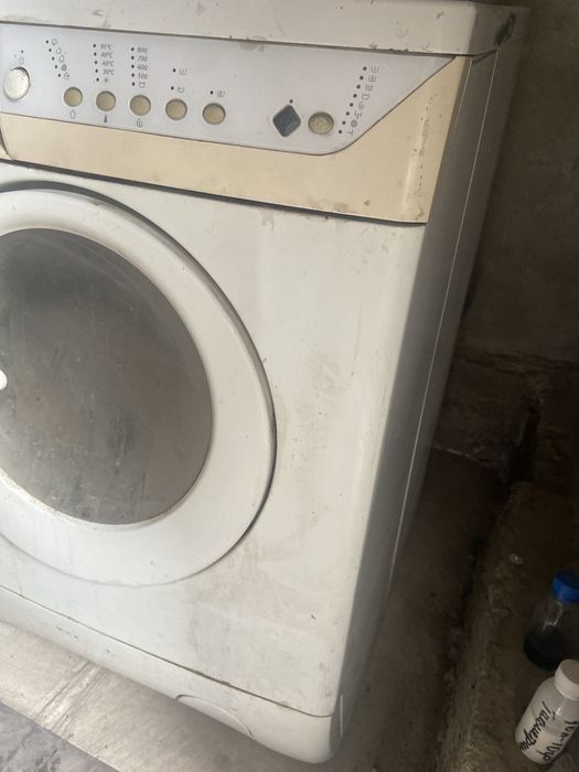 Продам стиральную машину Electrolux EWN