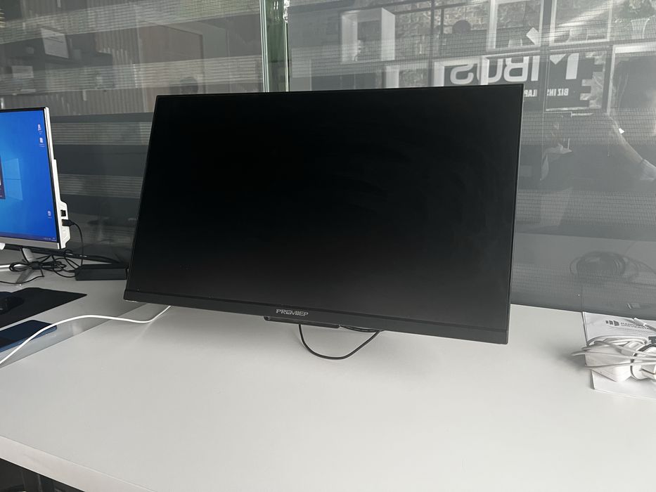 Premier 100Hz monitor + NB F80 kranshteyn sotiladi