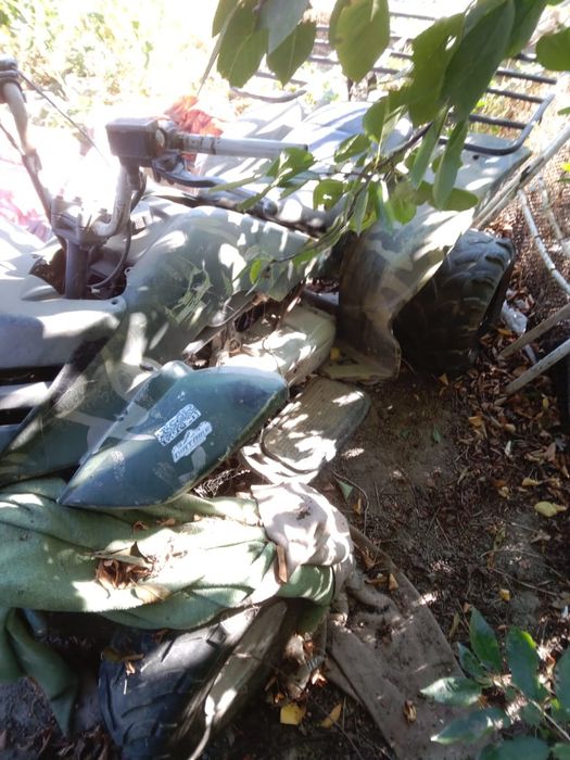 Продам на запчасти.