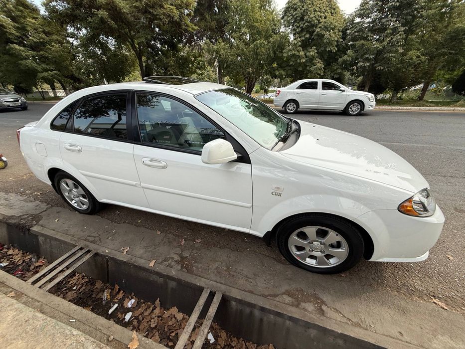 Gentra 3-Poz Avtomat Gazi bor Kraska Toza Xolati Zor Kreditga !