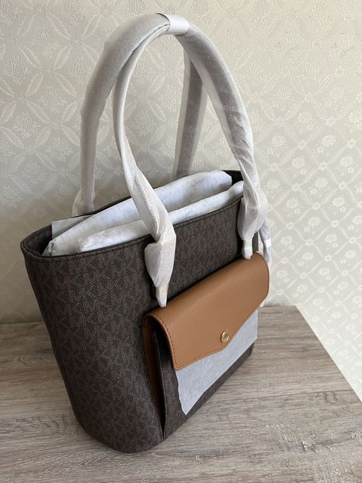 Сумочка женская , модная