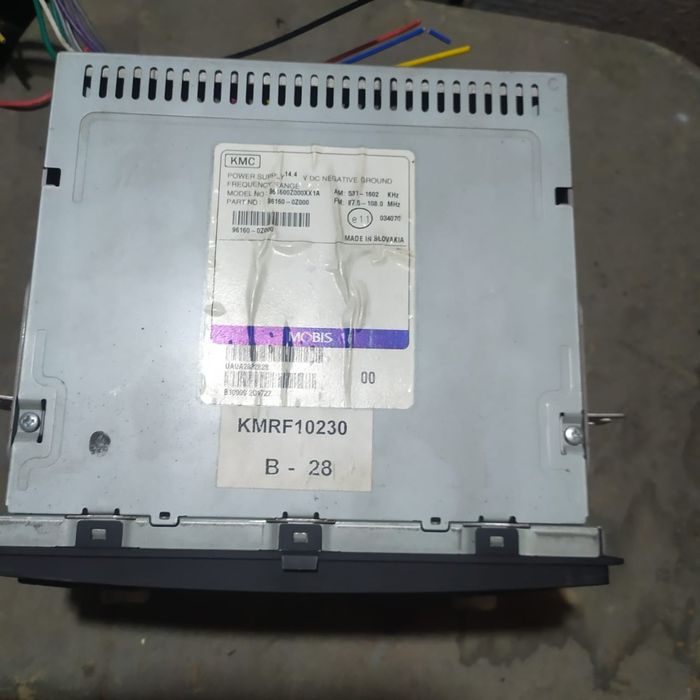 Продам автомагнитолу KIA