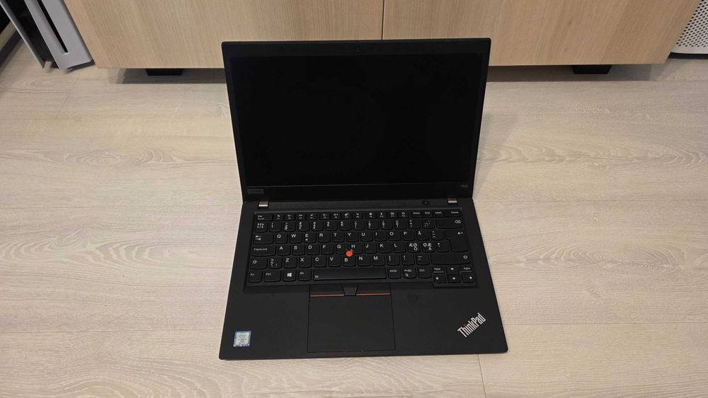 Lenovo Thinkpad T490 i7 16GB RAM 512GB SSD GeForce MX250 2GB GDDR5