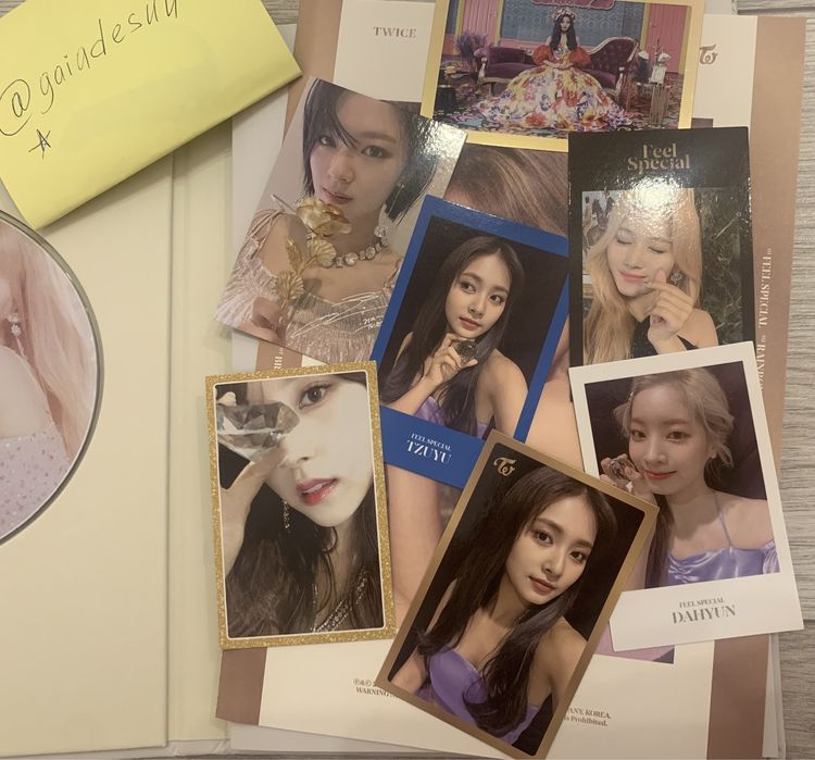 K-POP Альбом TWICE “Feel Special”