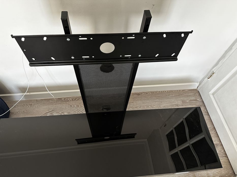 Тумба под телевизор