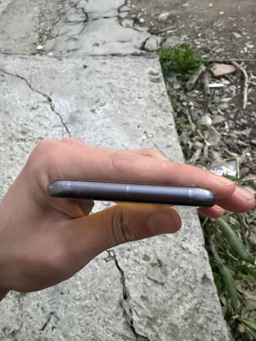 IPhone 8 в хорошем сосстоянием