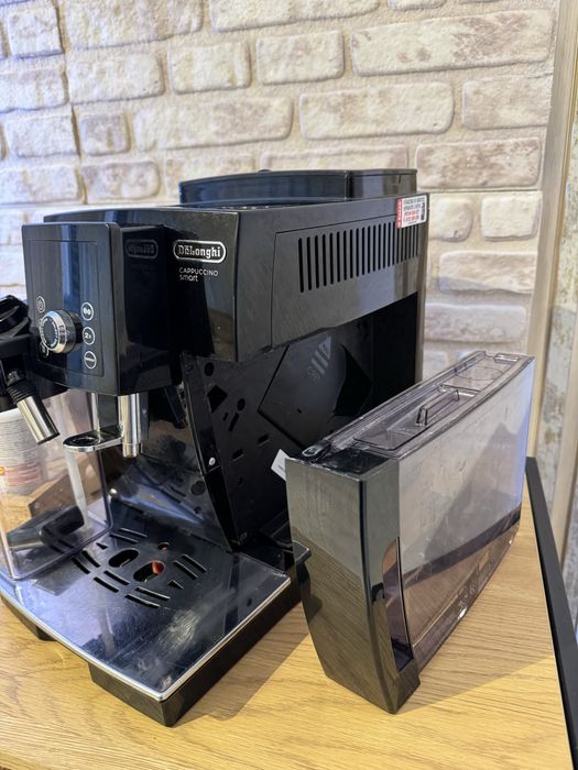 DeLonghi Magnifica S Cappuccino Smart