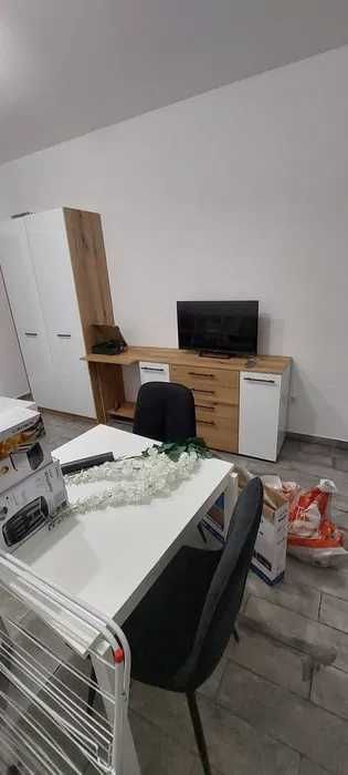 Дава се под наем Едностаен апартамент в Бургас, Меден рудник - зона А - 40 кв.м за 102 € - Снимка #15