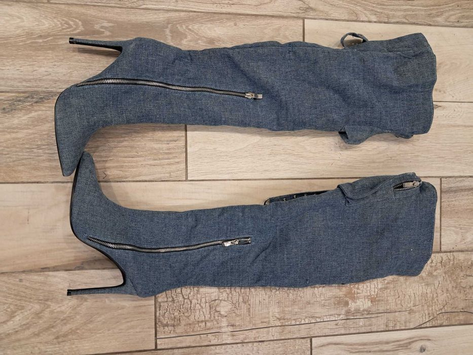 Дамски дънкови чизми