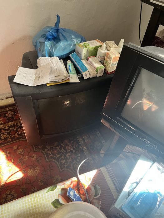 Продаються телевизоры