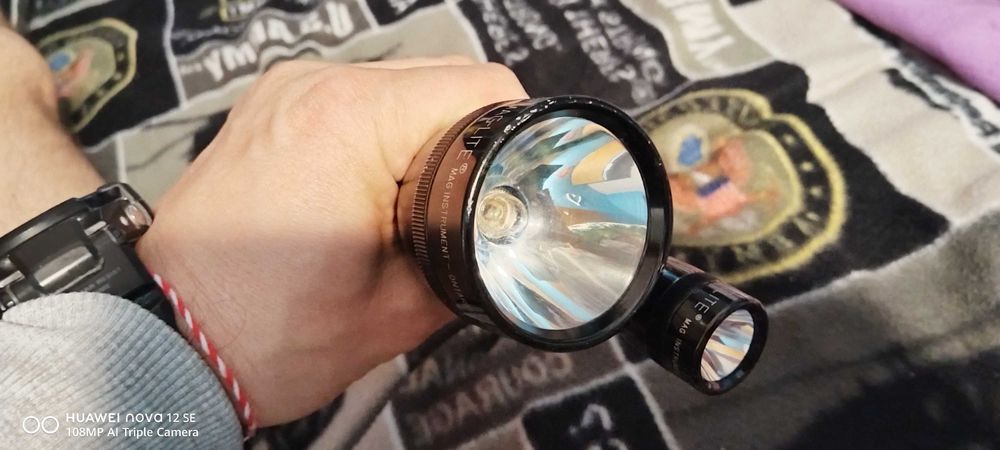 Два фенера Mag-lait оригинални