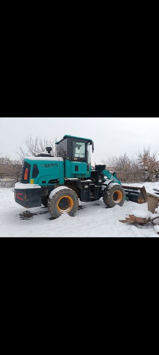 Погрузчик фронтальный