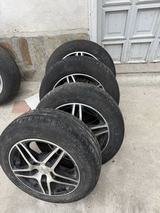 Джанти 5x112 15 комплект с гумите