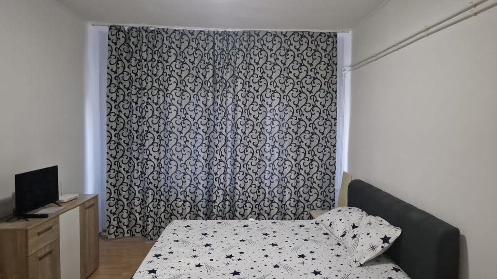Garsonieră de închiriat