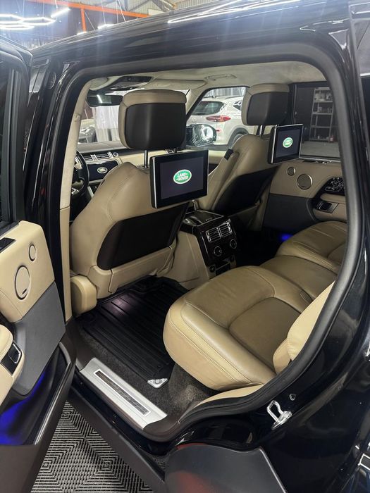 Land Rover Range Rover Proprietar, vând auto Range Rover model 2019 Long Autobiography 3.0 l,