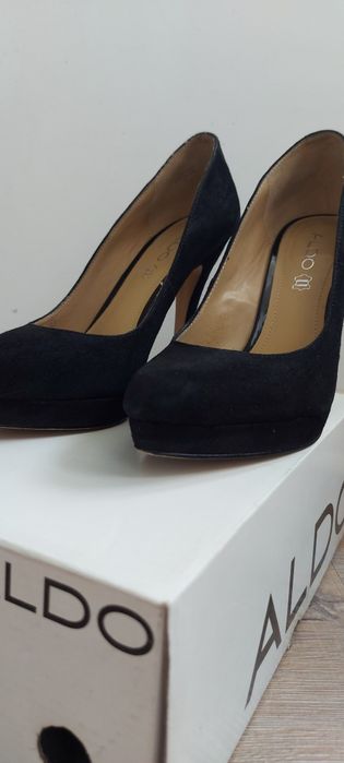 Замшевые туфли Aldo 39р.