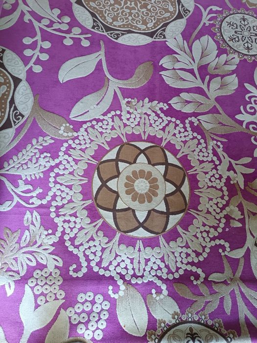 Ковер 2*4, в отличном состоянии