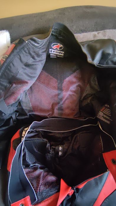 Кожен мото екип Alpinestars 56 - ЧЕРВЕНО, ЧЕРНО, БЯЛО