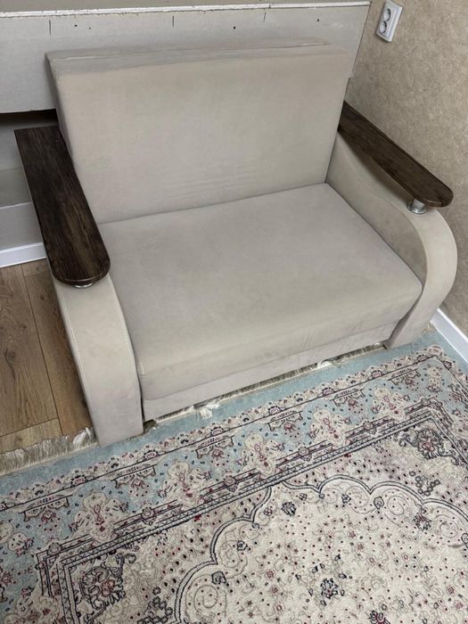 Продаю софу(мини диван)