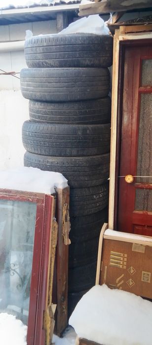 Срочно продам резины 16,18