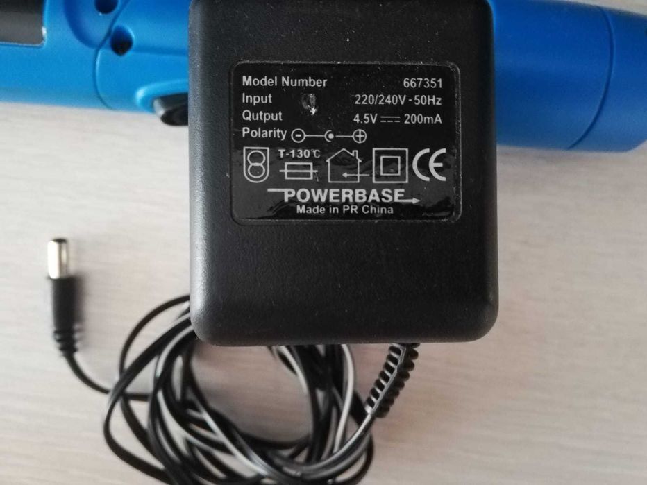 Surubelnita cu acumulator PowerBase