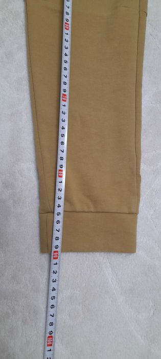 Долнище NIKE намалено