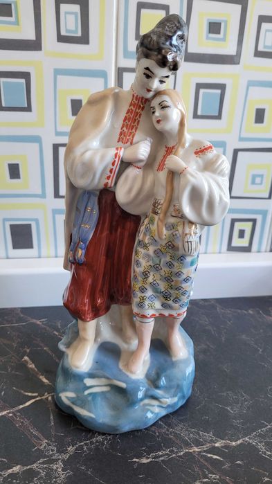 Продам статуэтку Майская ночь