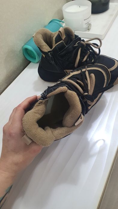 Ботинки весенние на девочку 35 размер