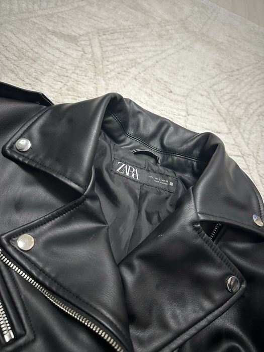 Дамско кожено яке на Зара