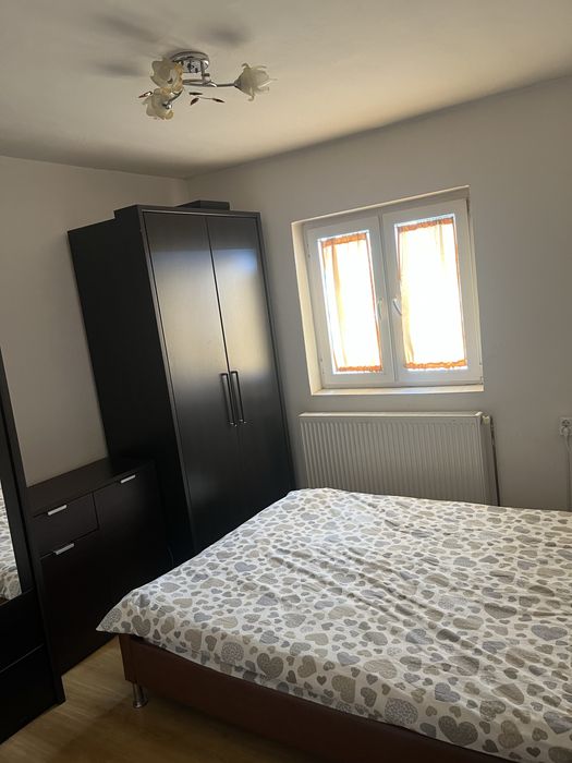 Apartament 3 camere  zona strand etaj 3