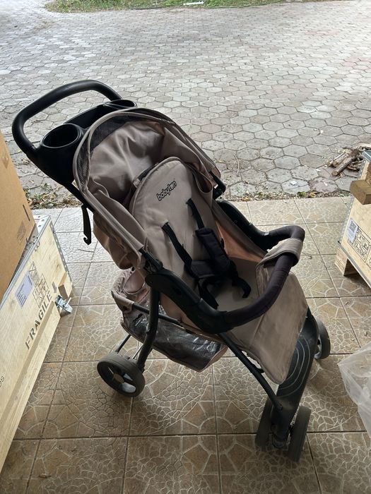 Продам коляску детскую