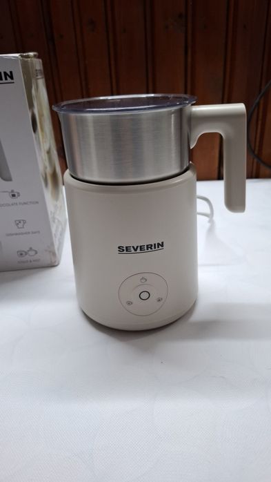 Индукционен разпенител за мляко SEVERIN Spuma Lite SM 3589.