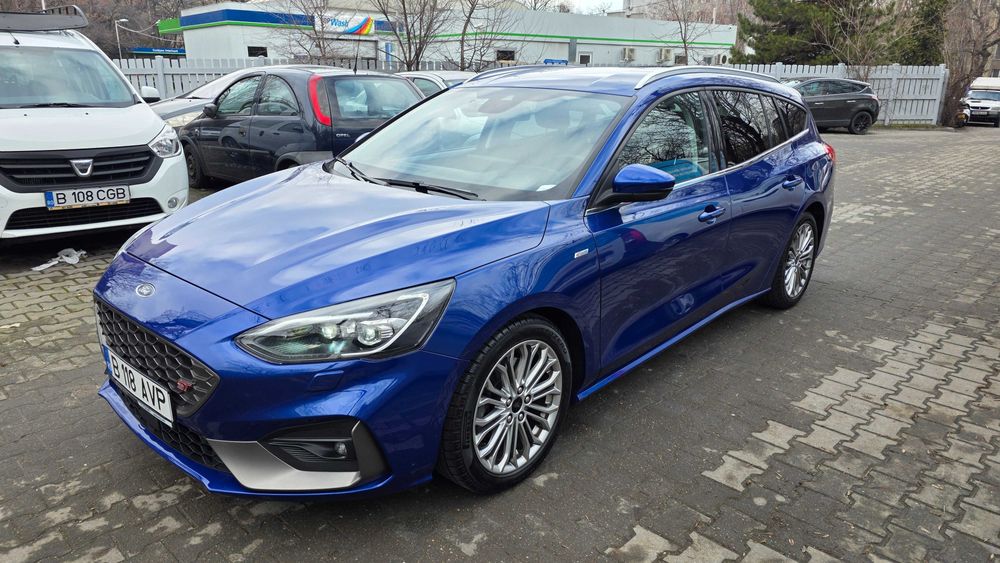 Ford Focus MK4 Turnier