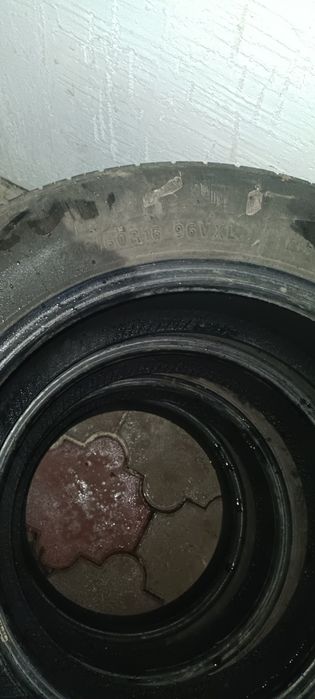 Шины летни 205/60/16