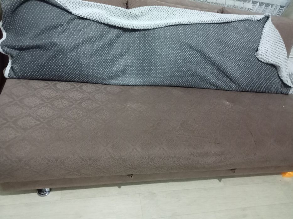 Диван тахта  сатамын
