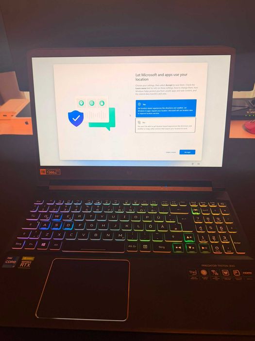 Laptop Gaming Acer Predator Triton 300 i7-11800H RTX 3060 16GB 144Hz – stare excelentă