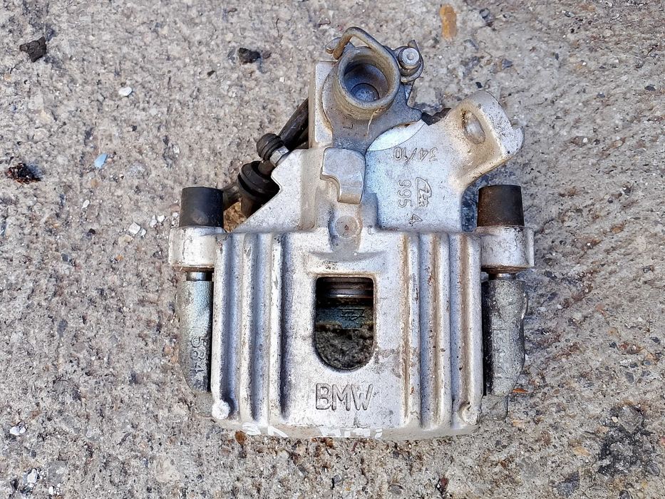 Mini Cooper R50 R53 Мини Купър заден ляв спирачен апарат супорт