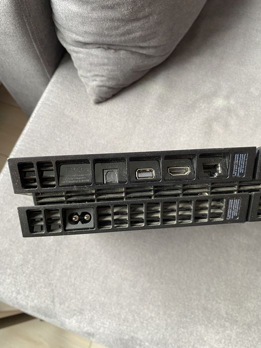 Продам Sony Ps 4