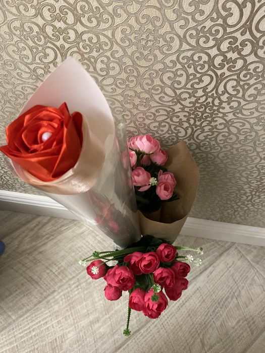 Продам для декора цветы искуственные