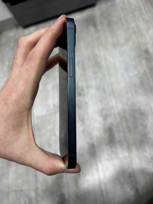 IPhone 13, Midnight, 128 Gb