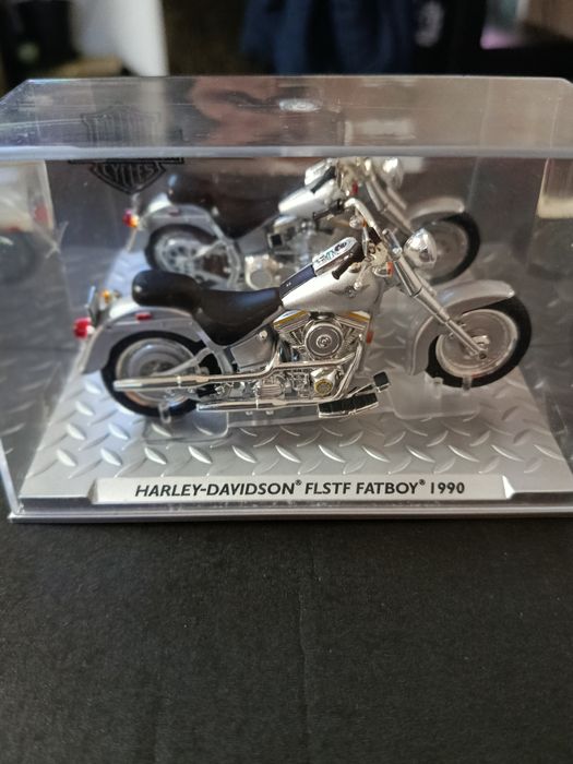 Колекционерски мотори размер 1/18