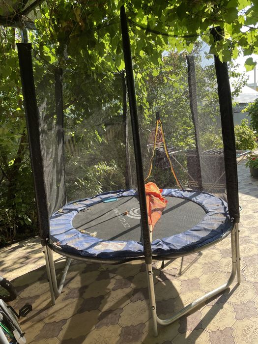 Батут каркасный детский