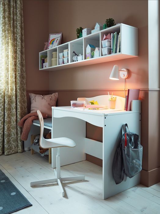 Birou Ikea Smagora alb stare excelentă