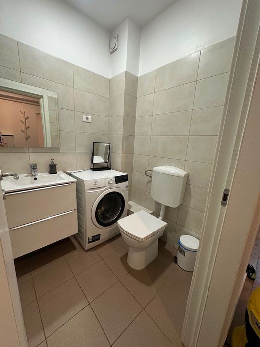 Apartament 3 camere- Otopeni