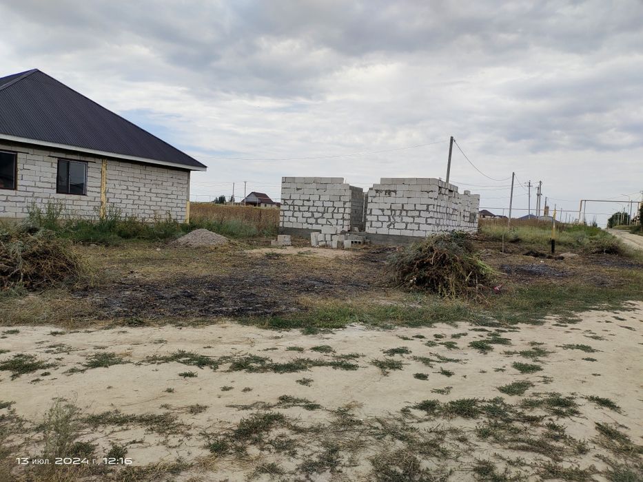 Дом недостроенный