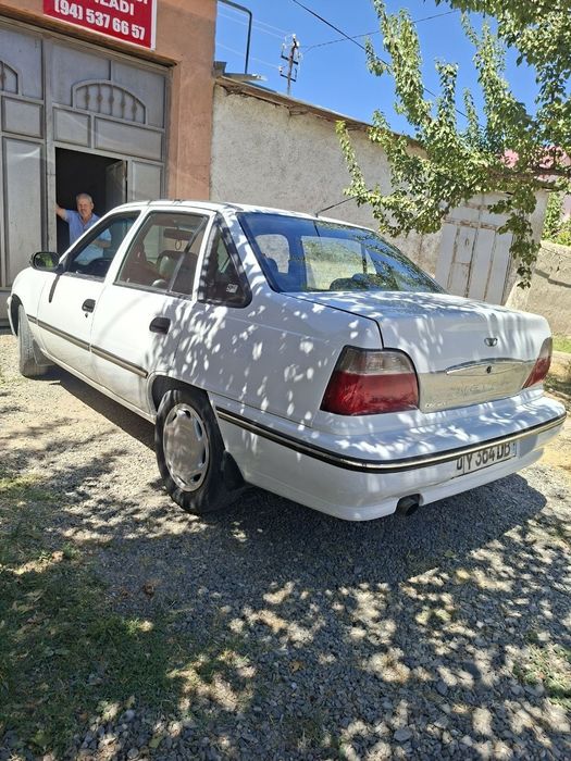 Срочно Нексия Daewoo сотилади. Срочно продаётся нексия белая Daewoo