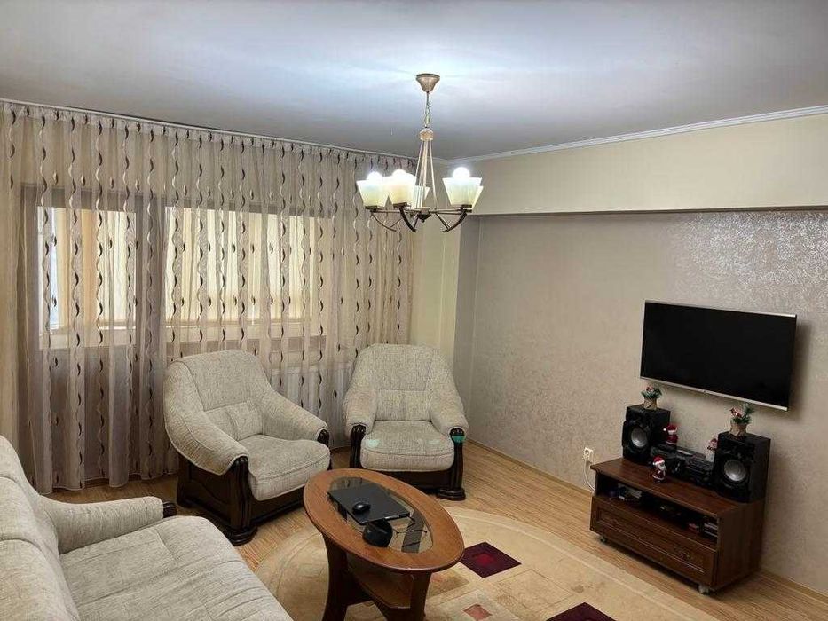 Apartament 4 Camere Decomandat – Pacurari Lukoil
