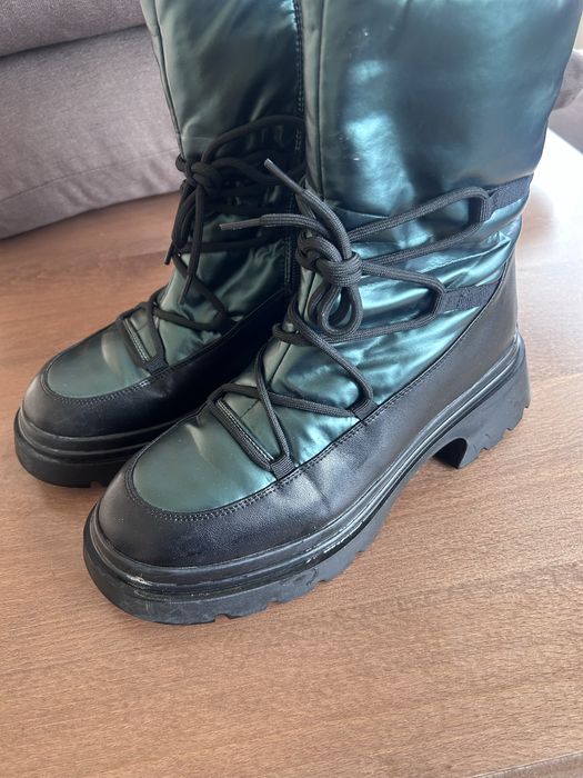 Топли боти в зелен цвят