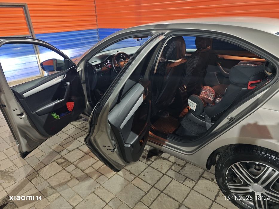 Автомобиль Шкода