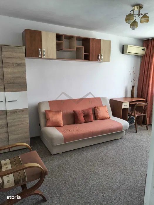 Garsoniera Alexandru etaj intermediar in bloc de apartamente — fotografia 1